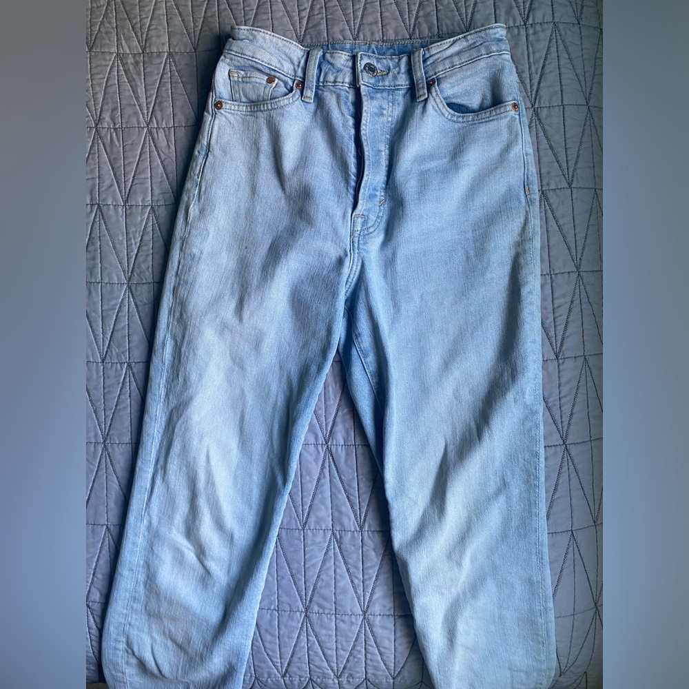 H&M light wash mom jeans, size 2